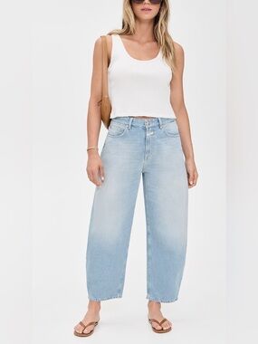 CLOSED Jazzie Mid Rise Barrel Jeans In Light Denim 24